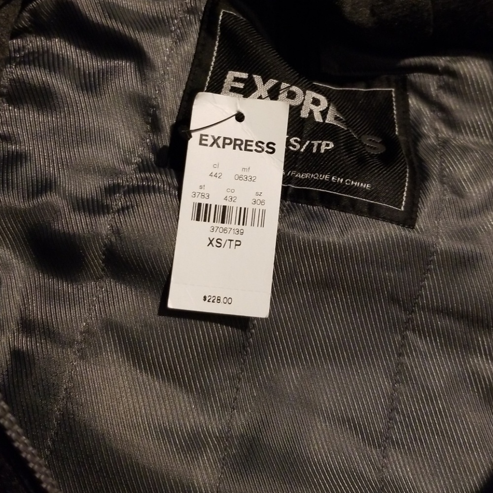 Express jacket - Picture 3 of 4